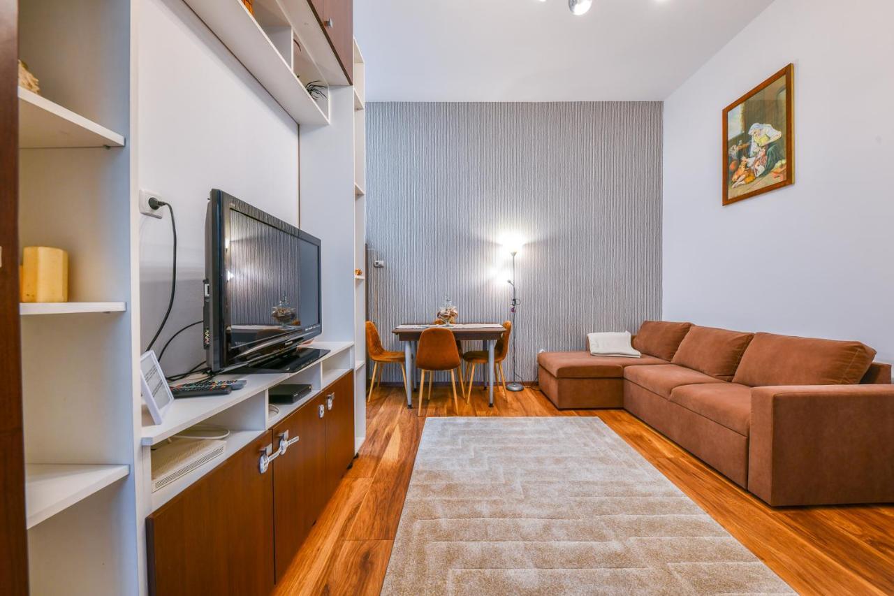 Glam Apartment Cluj-Napoca Exterior foto
