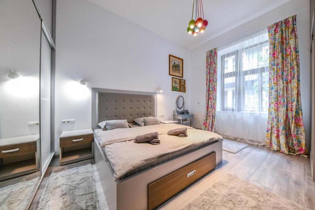 Glam Apartment Cluj-Napoca Exterior foto